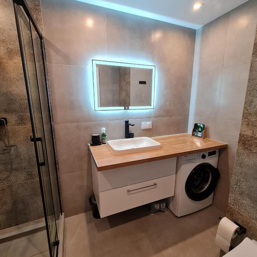 Green Apartament Dziwnów Dış mekan fotoğraf